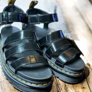 Dr Martens Blaire Womens Size 8 Black Patent Leather Chunky Platform Sandals NEW